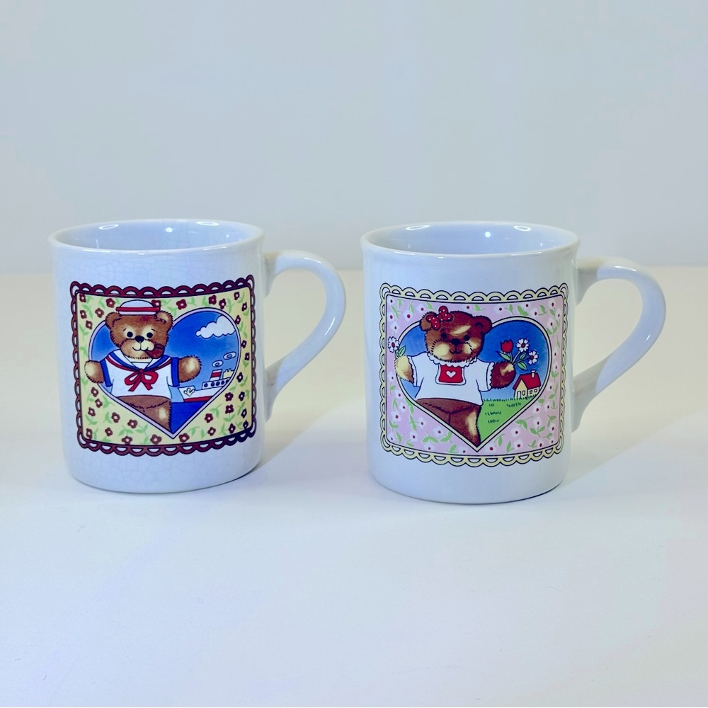 Cute Bear Themed Pair of 10 Ounce Ceramic Mugs